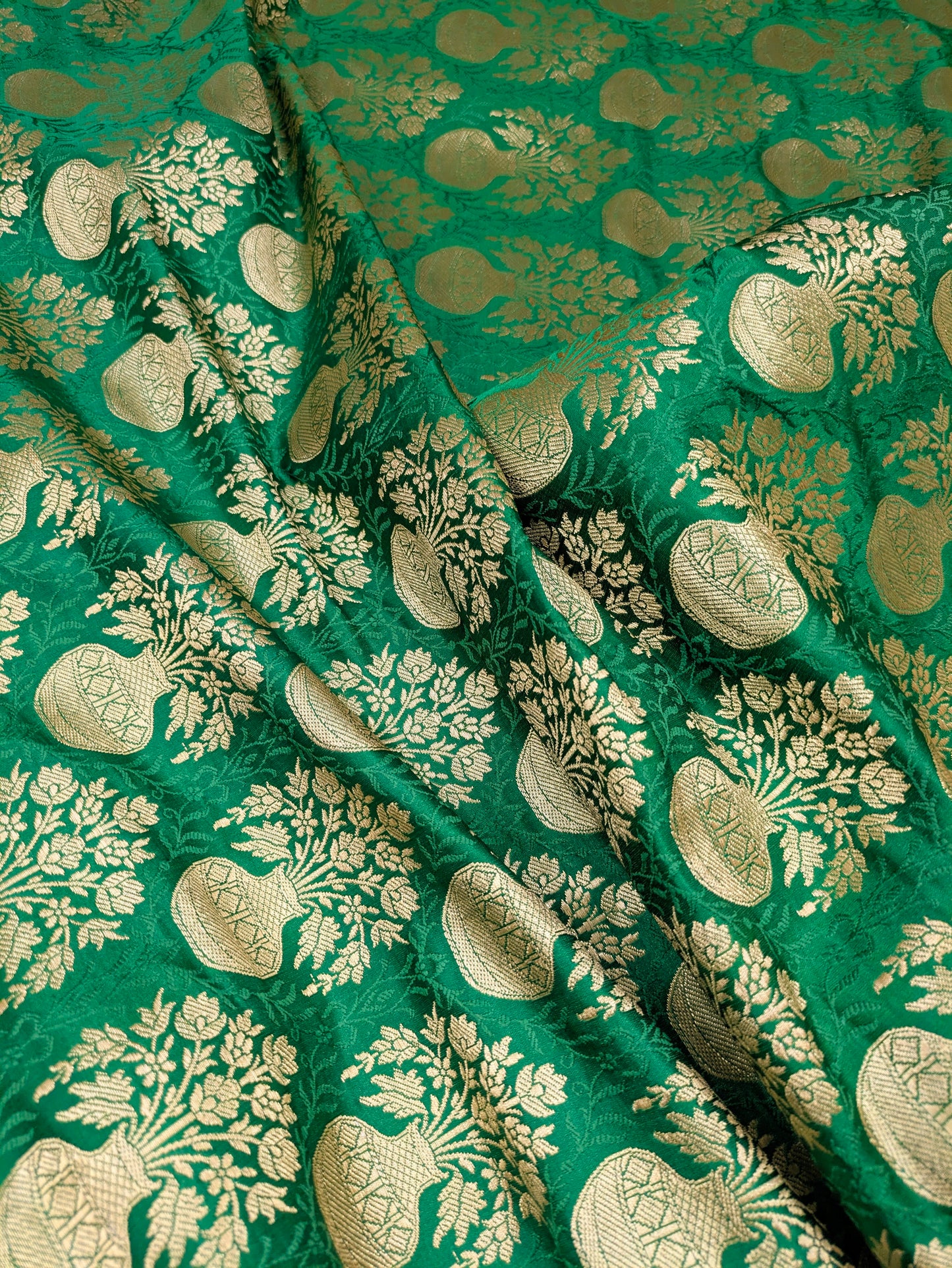 Banarasi brocade fabric, Green gold jacquard brocade fabric, Wedding inspiration, Rayon silk brocade, Historical fabric, Lace brocade - NFAF541