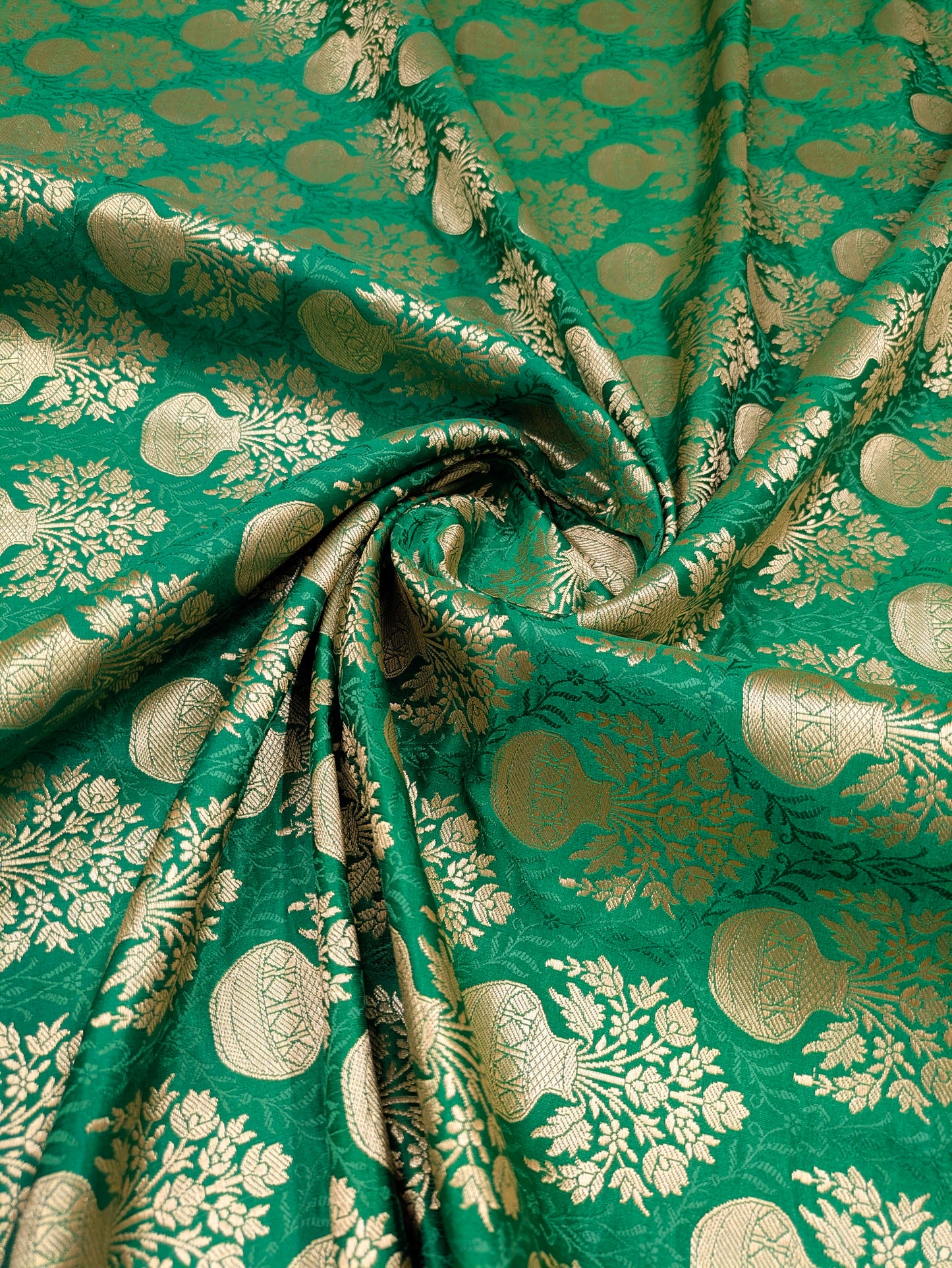 Banarasi brocade fabric, Green gold jacquard brocade fabric, Wedding inspiration, Rayon silk brocade, Historical fabric, Lace brocade - NFAF541