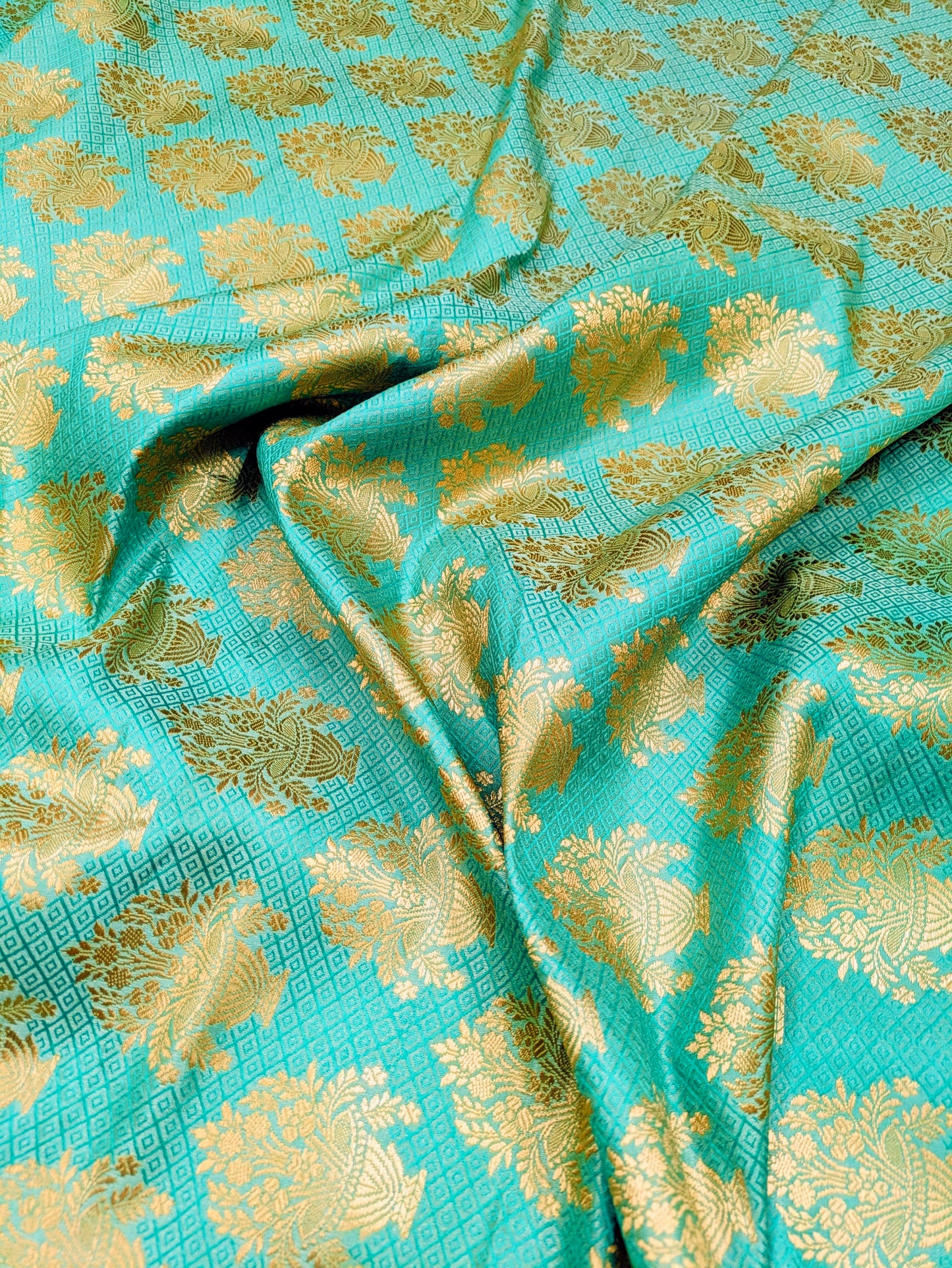 Indian Banarasi Brocade fabric, Green Gold Jacquard fabric, Flower brocade, Rayon silk brocade, Lace brocade, Party fabric, Fashion fabric - NFAF543