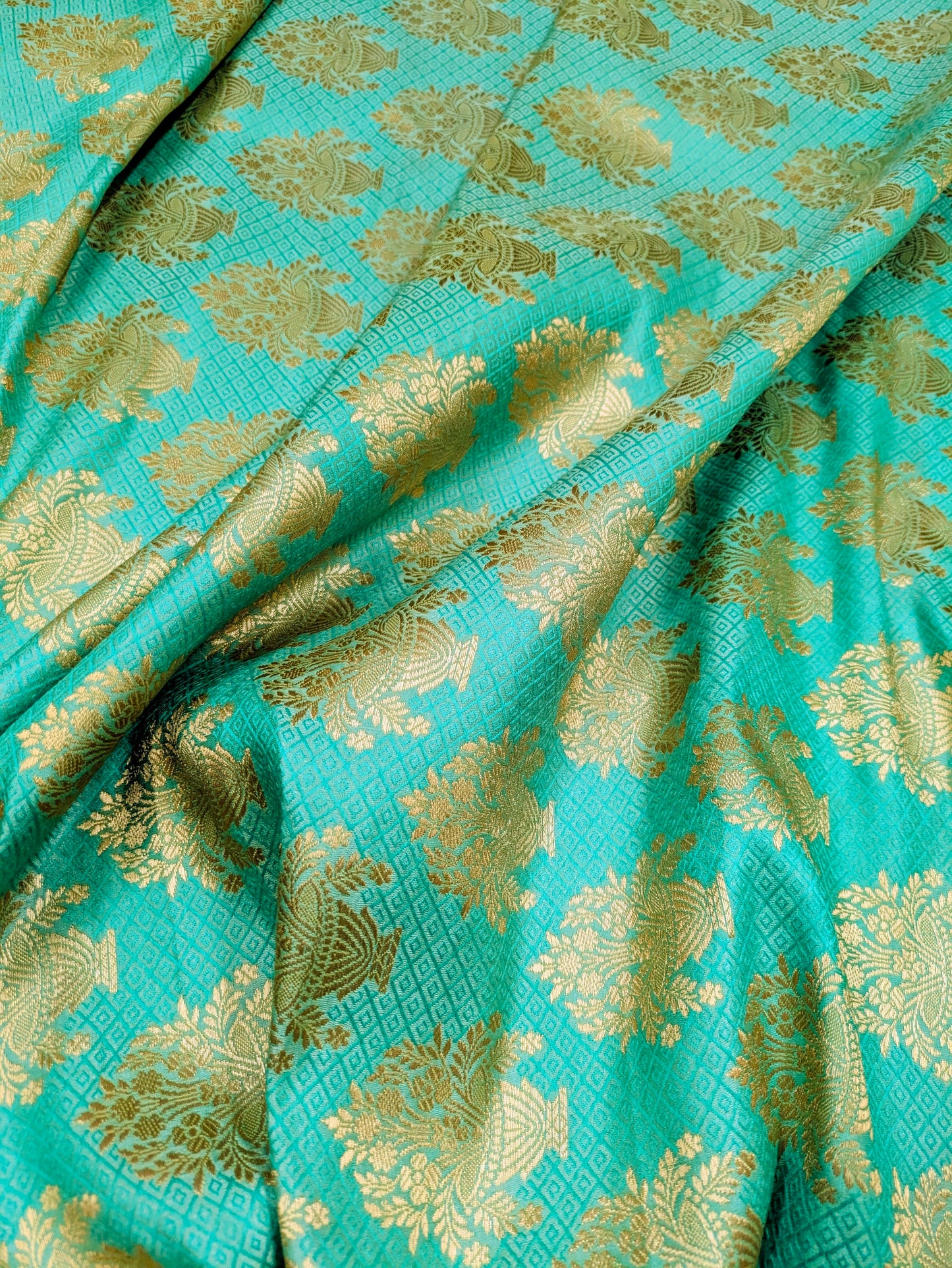 Indian Banarasi Brocade fabric, Green Gold Jacquard fabric, Flower brocade, Rayon silk brocade, Lace brocade, Party fabric, Fashion fabric - NFAF543