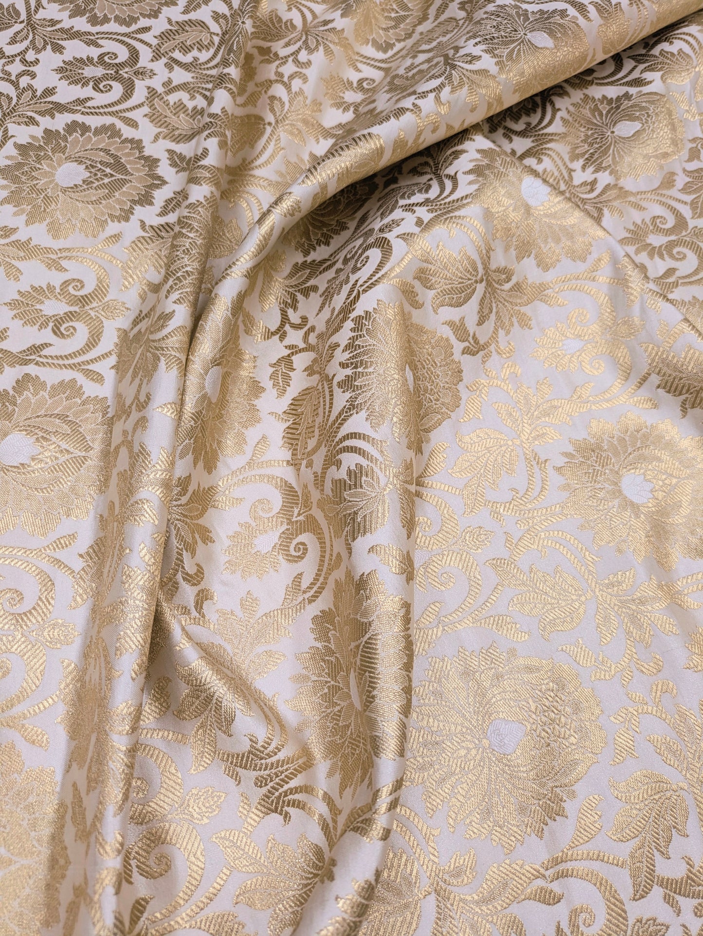 White and Gold Jacquard Brocade Fabric, Wedding inspiration, Floral brocade, Metallic brocade, Rayon silk brocade - NFAF552