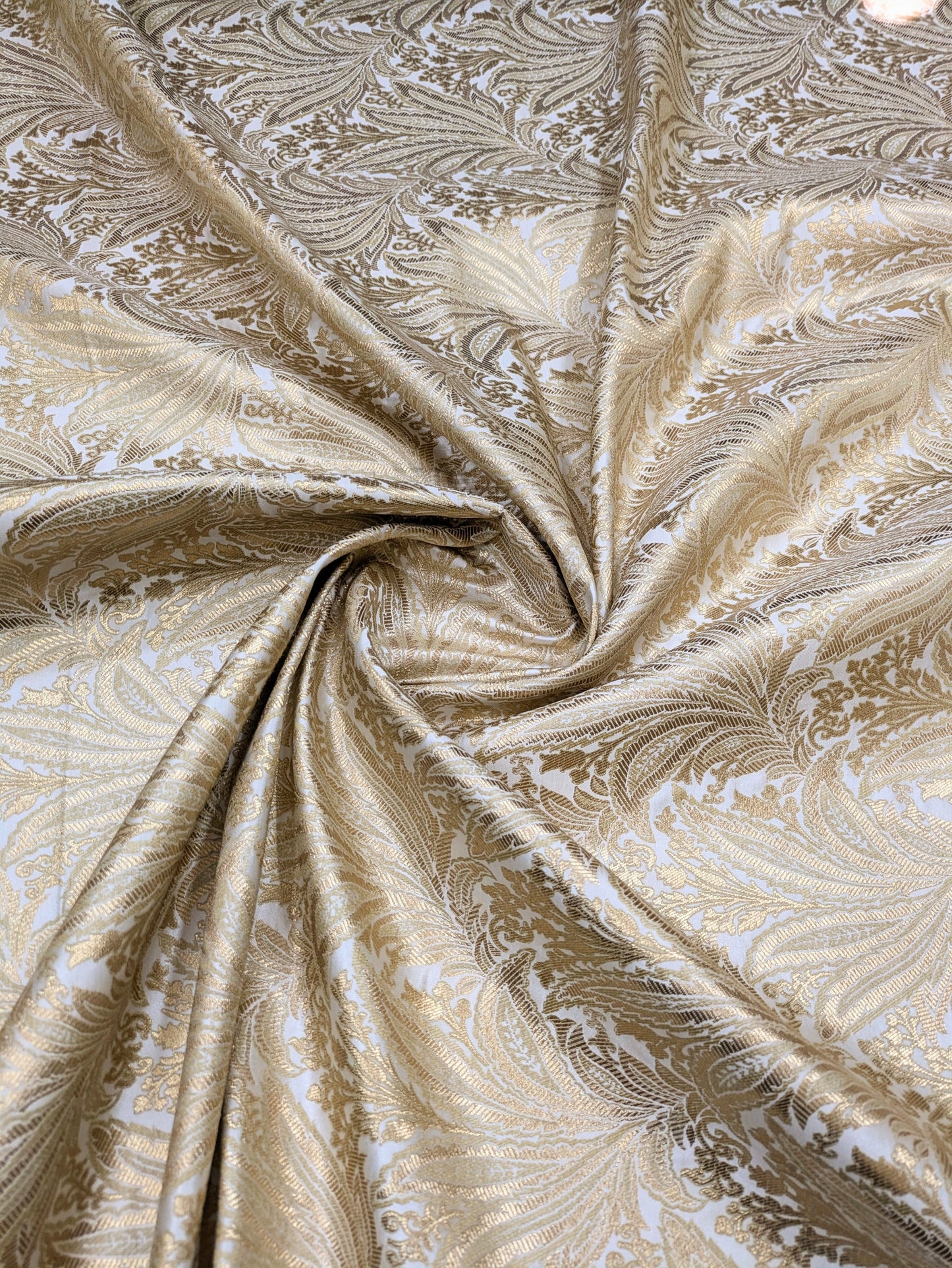 Indian Brocade fabric Jacquard damask fabric White Gold fabric Wedding bridal fabric Luxury dress fabric Upholstery fabric by the yard NFAF554