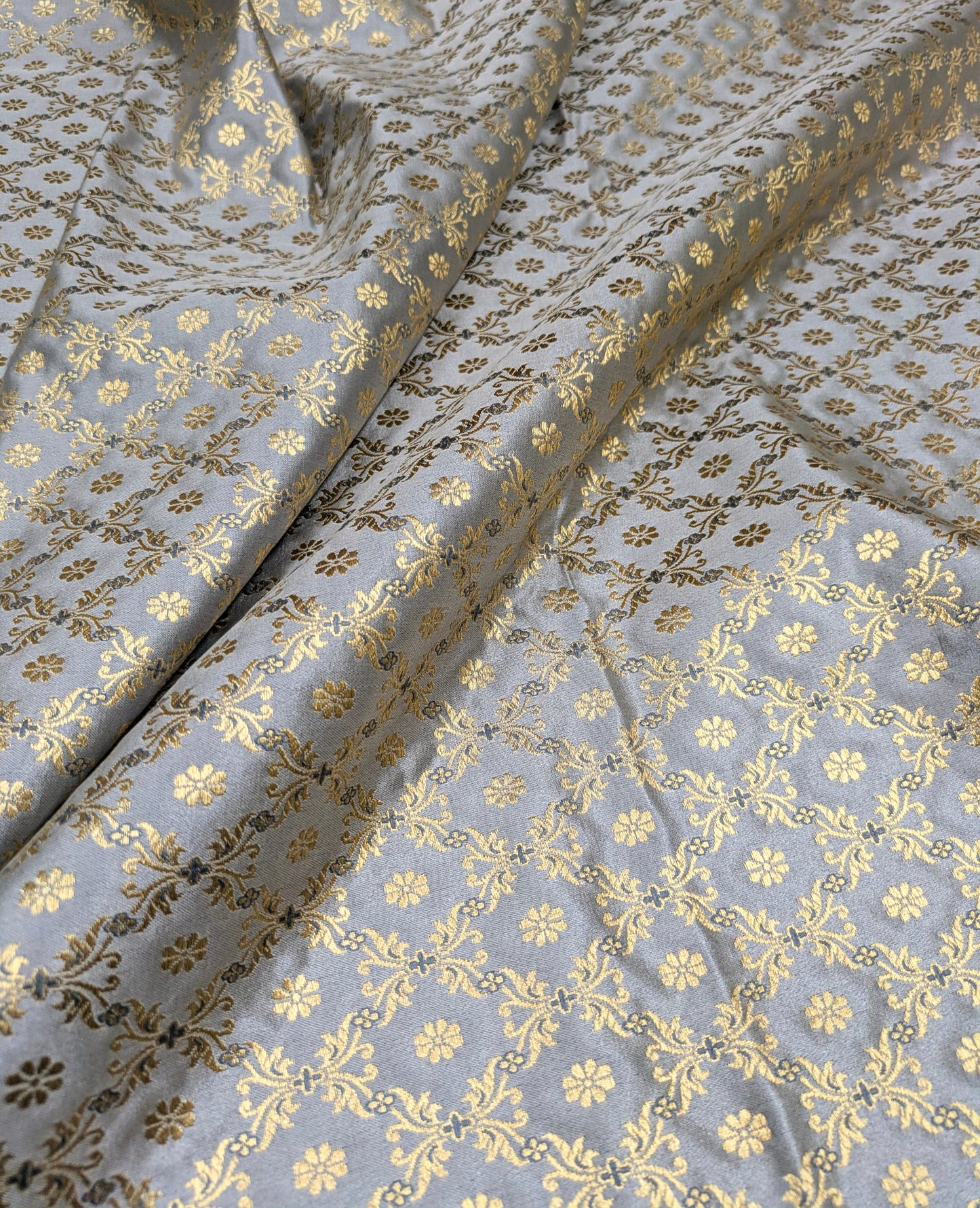 Brocade fabric Gray and gold brocade Jacquard Damask fabric Bridal Dress Fabric Theatre costume Indian Brocade Fabric by the yard - NFAF567