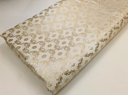 Off-White and Gold jacquard brocade fabric, Wedding inspiration, Historical fabric, Renaissance fabric, Vintage textile, Floral brocade - NFAF93