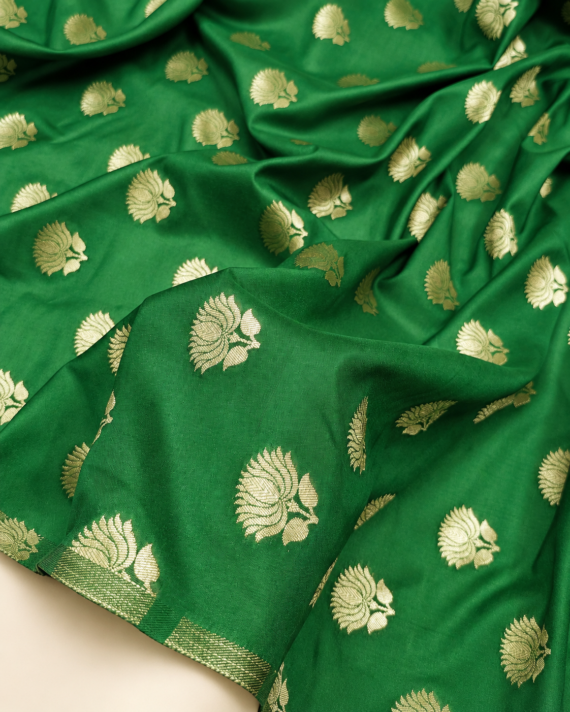 Green Gold damask jacquard brocade Fabric Wedding Dress Rayon Silk Bridal Gown Brocade Home Decor Upholstery Brocade Fabric By The Yard