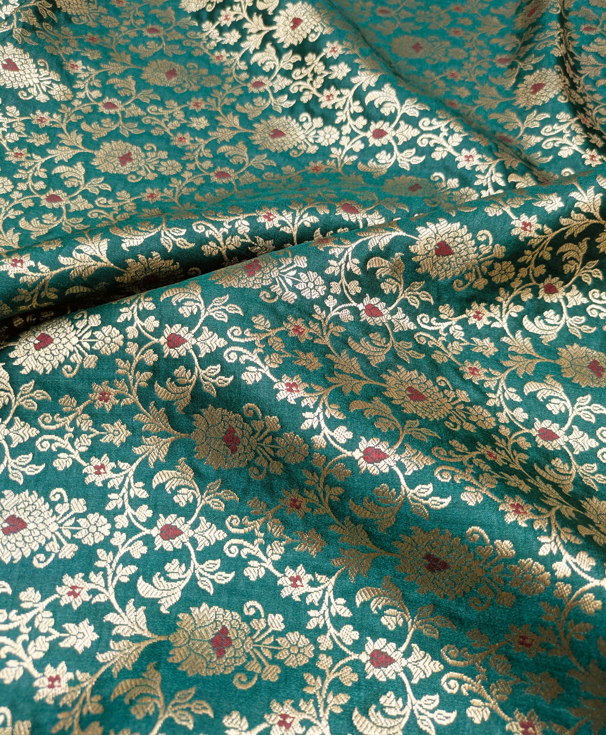 Brocade fabric Jacquard Damask Luxury Wedding Bridal fabric Green Gold Brocade Lehenga Indian Home Decor Fabric by the yard meter- NFAF394