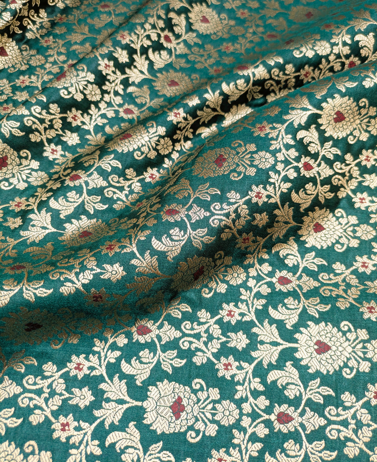 Brocade fabric Jacquard Damask Luxury Wedding Bridal fabric Green Gold Brocade Lehenga Indian Home Decor Fabric by the yard meter- NFAF394