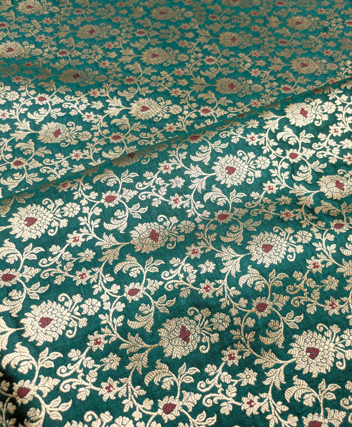 Brocade fabric Jacquard Damask Luxury Wedding Bridal fabric Green Gold Brocade Lehenga Indian Home Decor Fabric by the yard meter- NFAF394