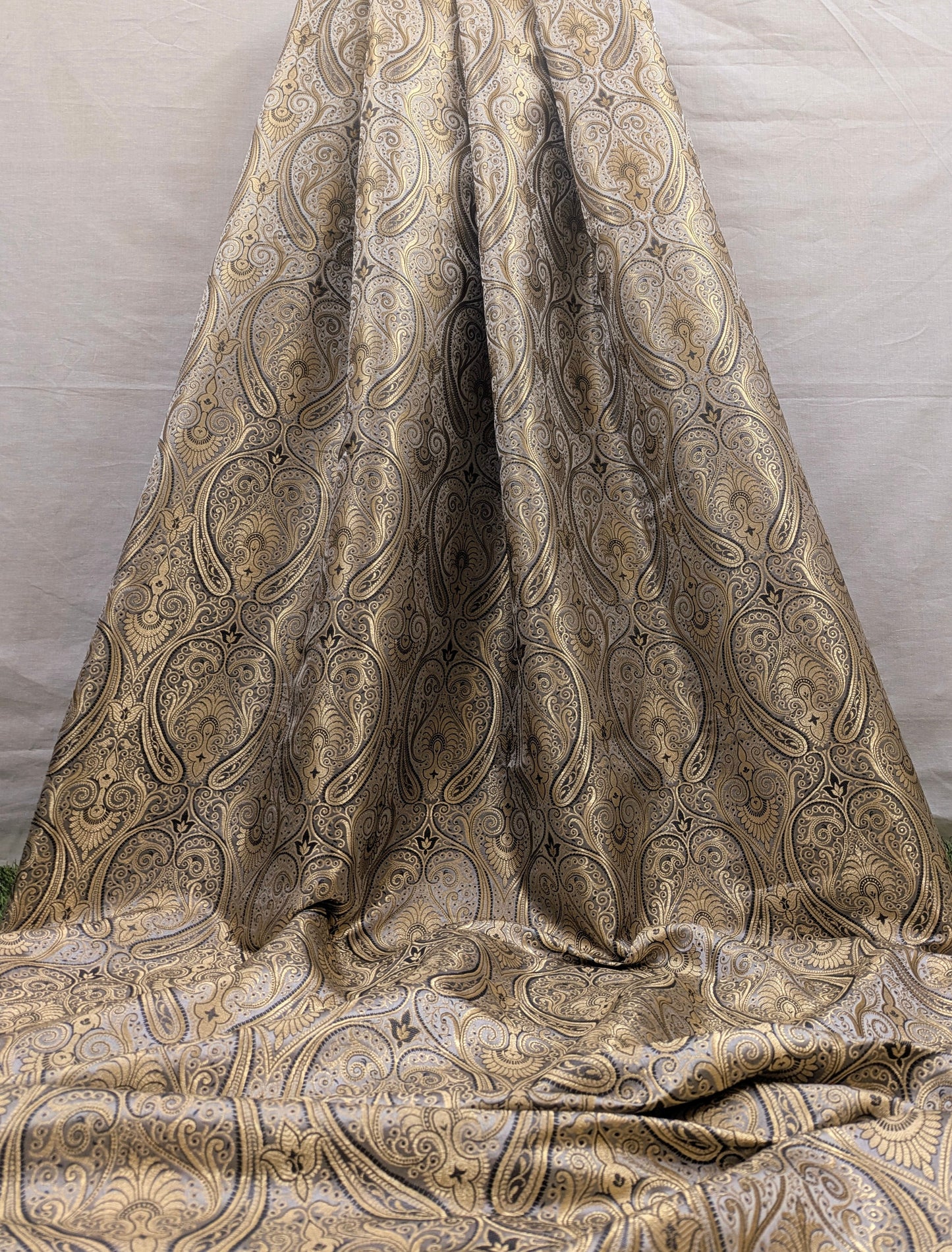 Indian banarasi brocade fabric Medieval fabric Gray Gold Paisley Wedding dress brocade festival clothing  Dress Material NFAF33