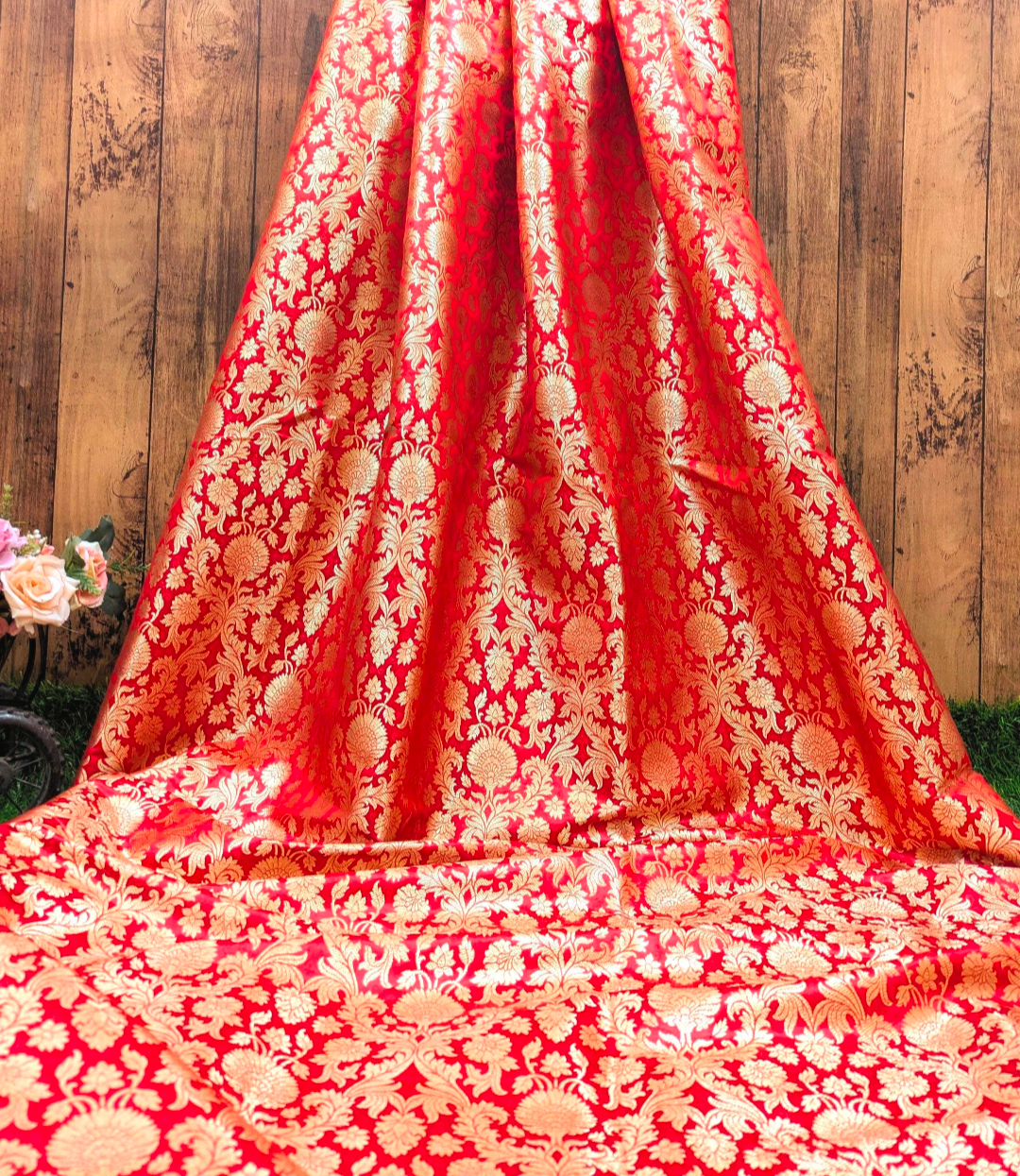 Brocade fabric Red Gold silk Brocade Jacquard Damask Wedding Bridal Indian Dress Banarasi Saree Drapery Brokat tissu fabric by the yard NFAF80