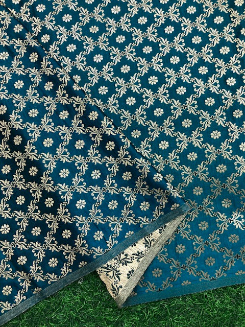 Indian Banarasi Brocade fabric in Turquoise and Gold color, Multiple lengths will come in the continuous piece - NF1092