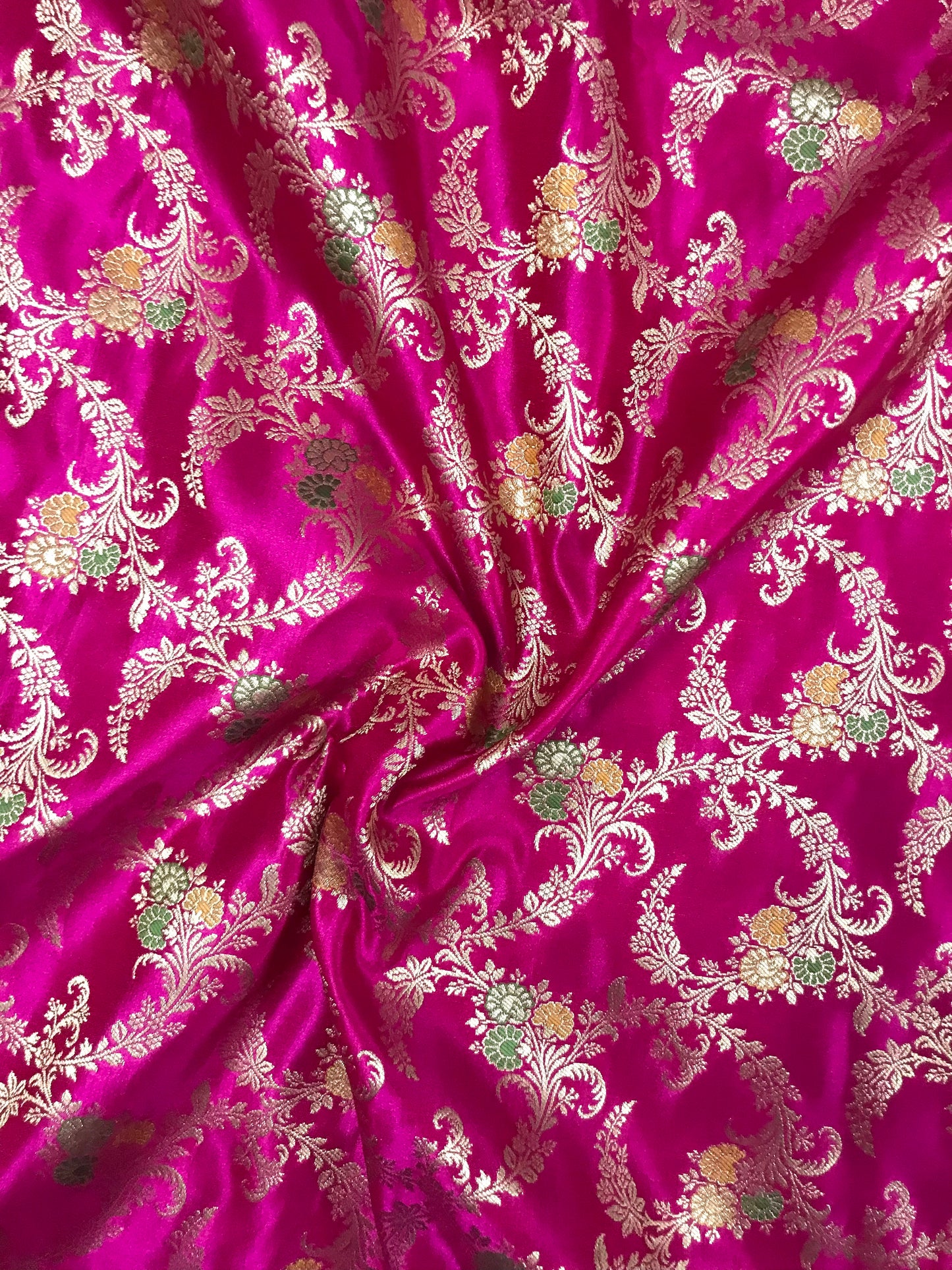 Indian Banarasi Brocade fabric in Pink and Gold color, Multiple lengths will come in the continuous piece - NF121