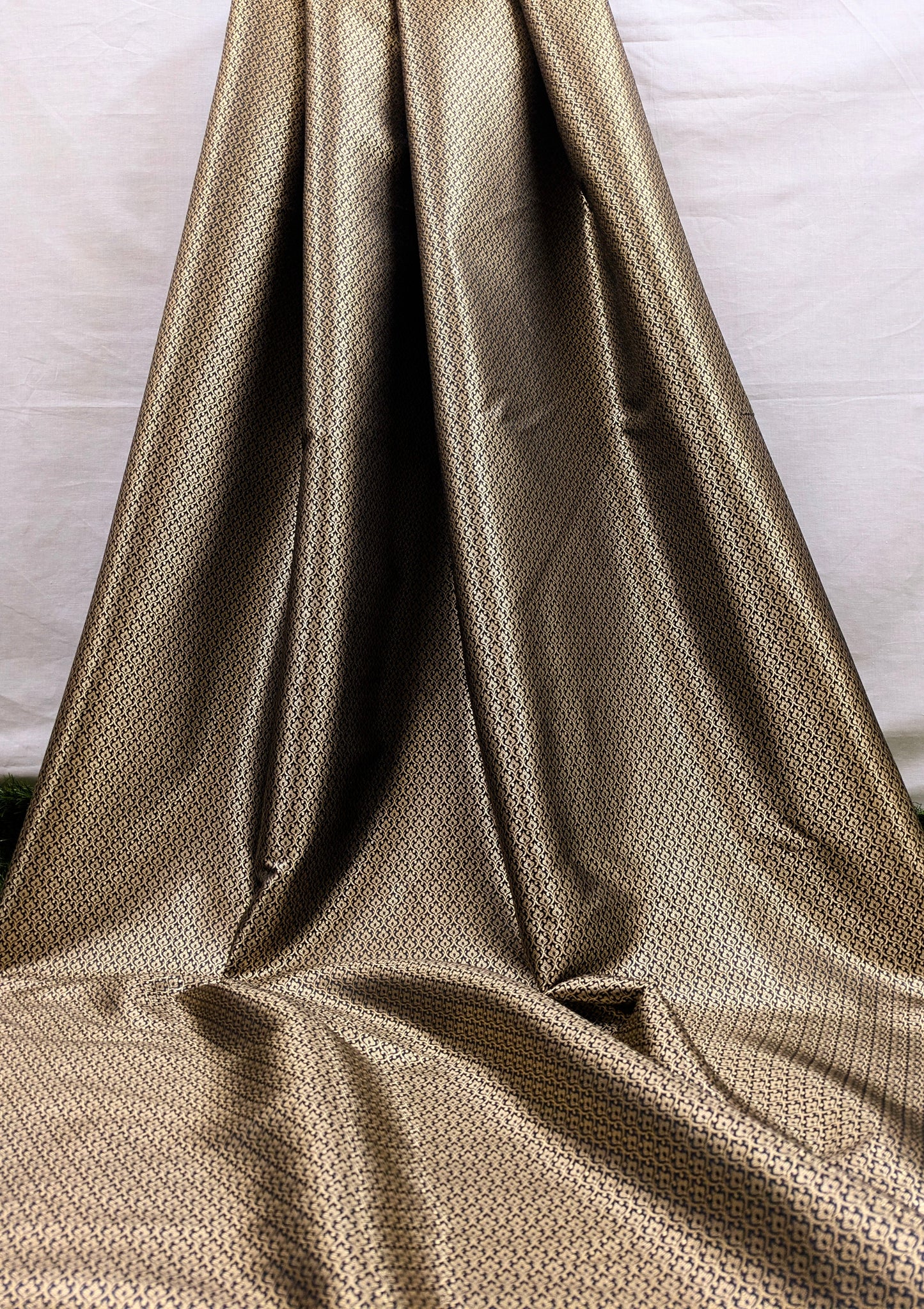 Black Gold Jacquard brocade fabric, Brocade Satin, Wedding fabric, Home décor fabric, Historical fabric, Lace brocade - NFAF155