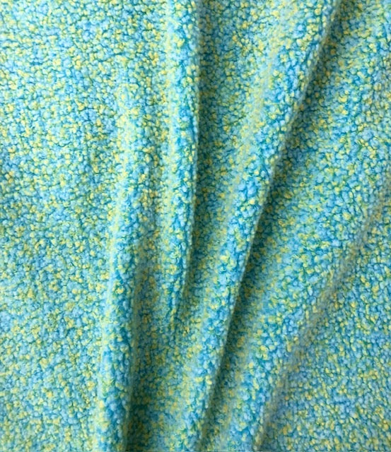 Polyester Plush Fabric, Lightweight Fleece Fabric, Sherpa Fabric, Sweater Sportswear Fabric, Toy Fabric.