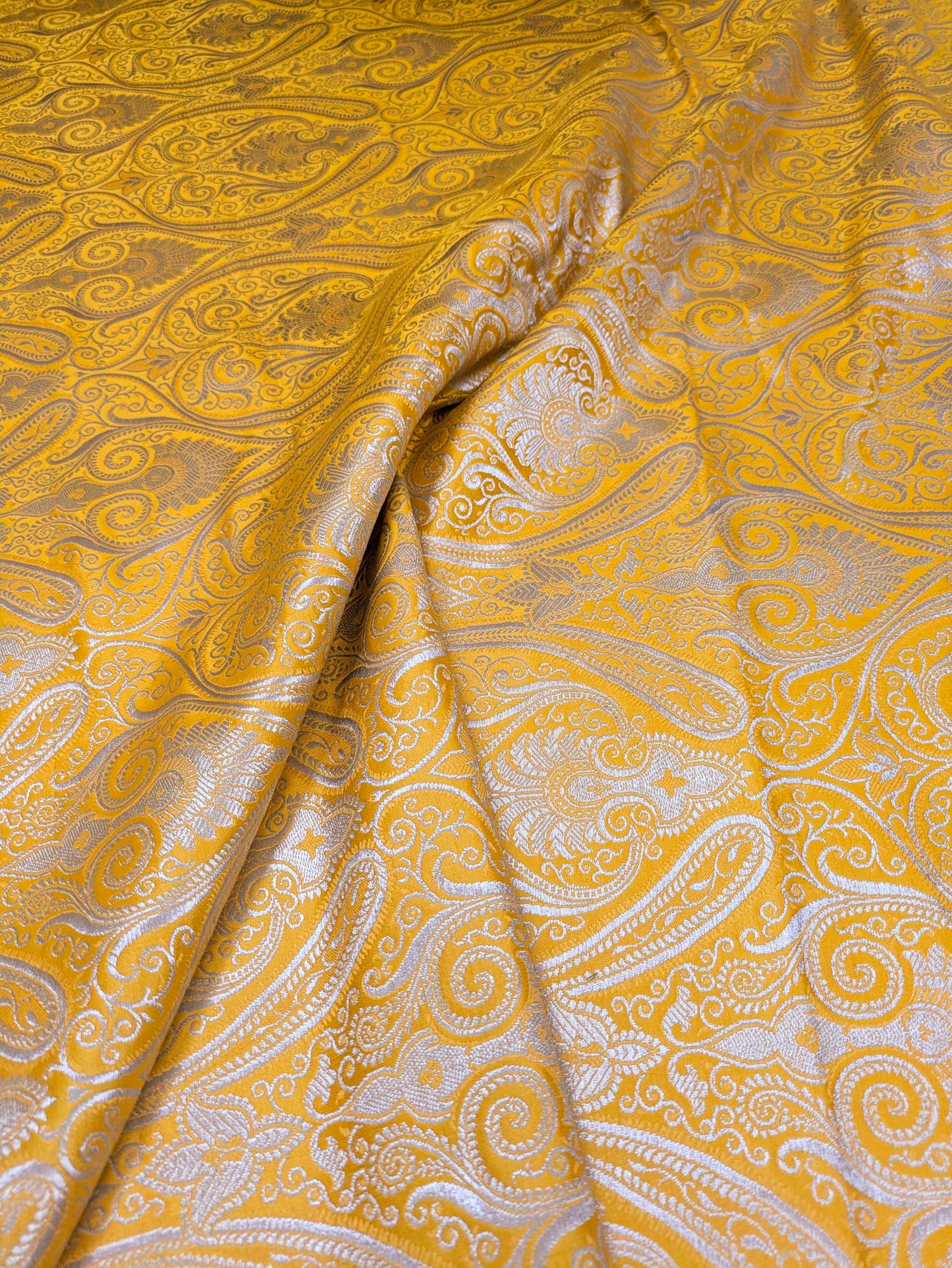 Banarasi Brocade Fabric, Yellow Silver Jacquard fabric, Home décor fabric, Wedding fabric, Historical fabric, Party fabric - NFAF356