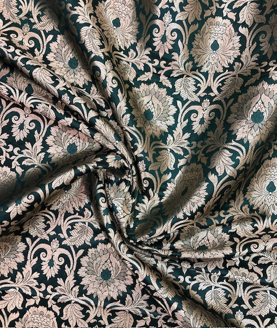 Banarasi Brocade Fabric, Green and Gold Wedding dress fabric, Rayon silk brocade, Renaissance fabric, Lace brocade, Vintage textile - NFAF542