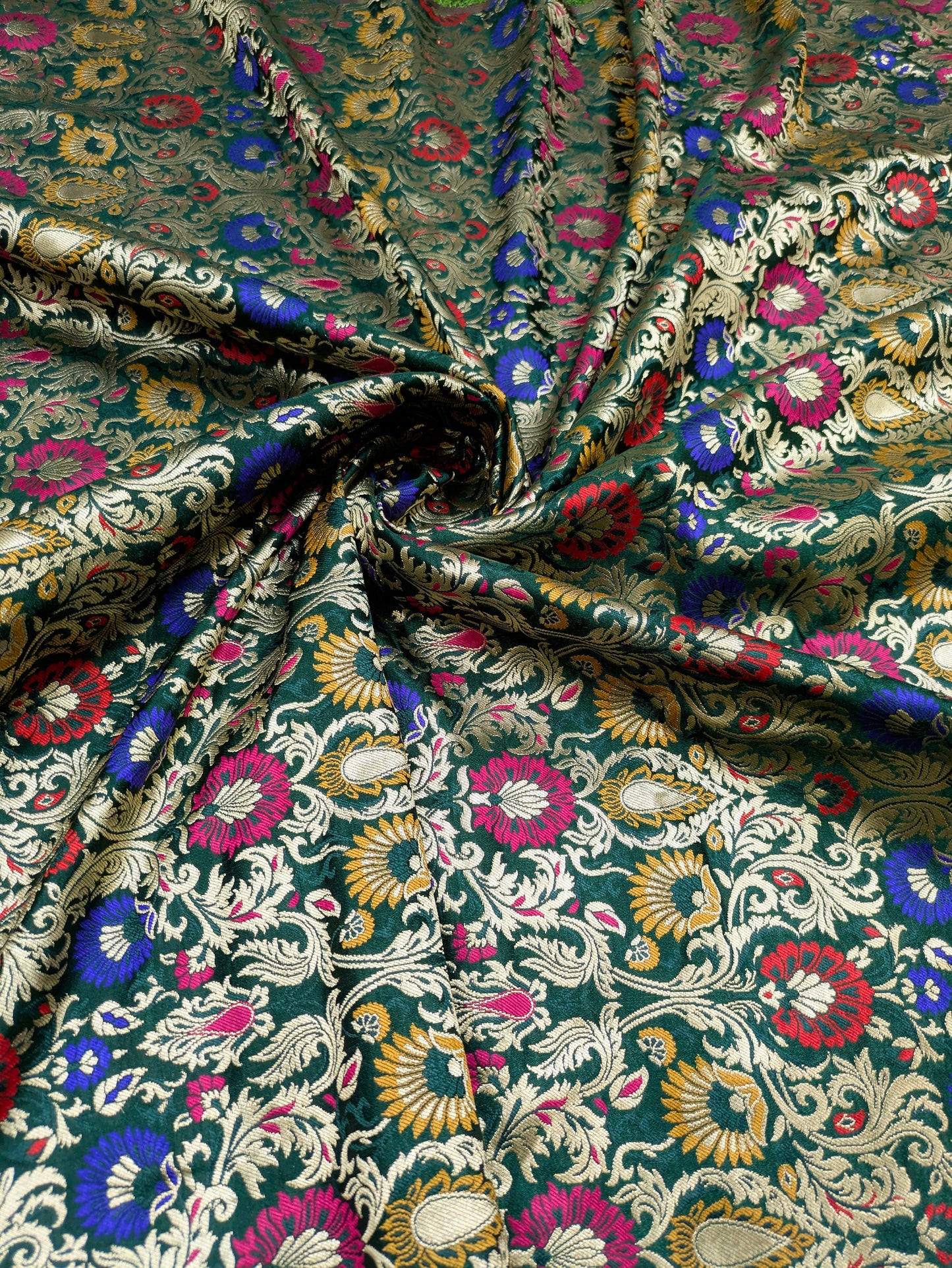 Banarasi Brocade Fabric Green Gold Damask jacquard brocade fabric Hautecouture Wedding Bridal Dress Renaissance brokat fabric by the yard NFAF478