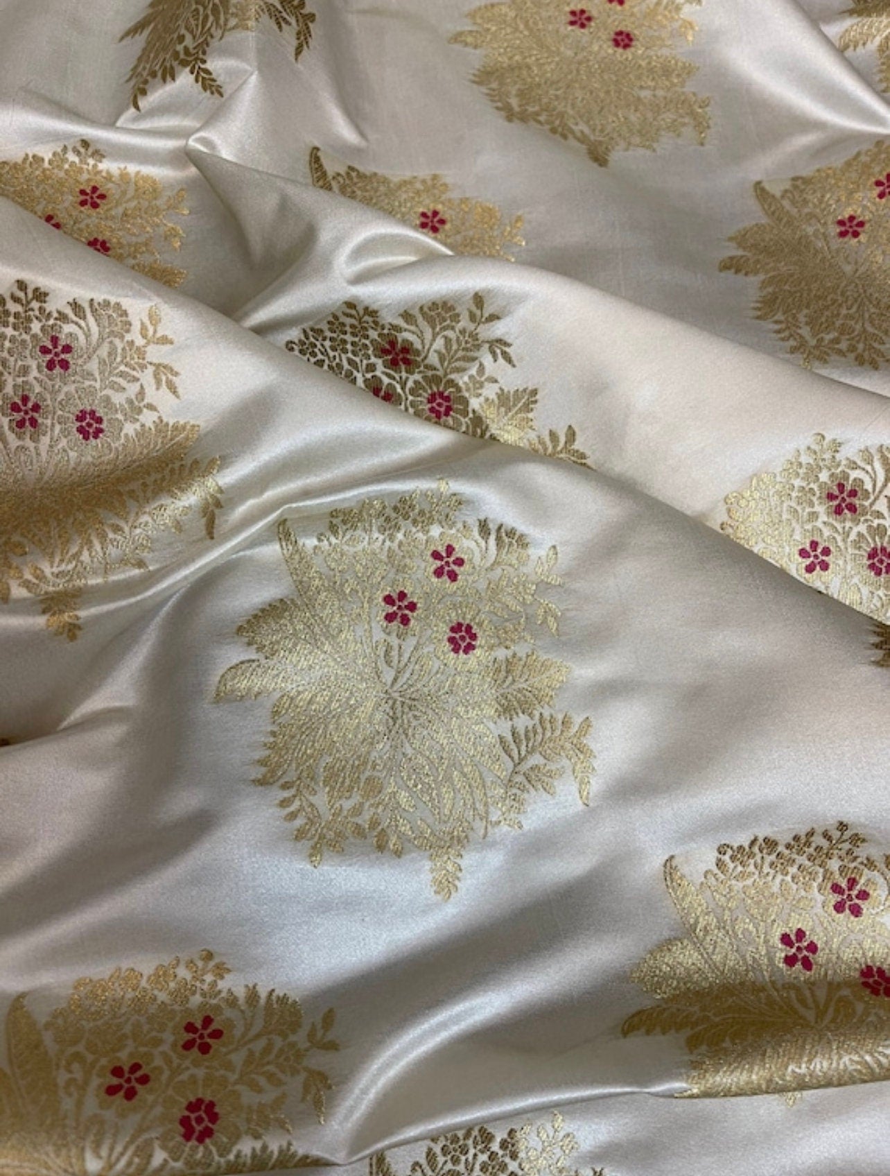 Indian Banarasi Brocade Fabric in Off White and Gold color, Multiple lengths will come in the continuous piece - NF349