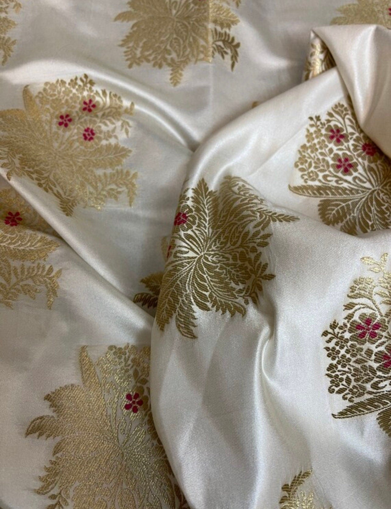 Indian Banarasi Brocade Fabric in Off White and Gold color, Multiple lengths will come in the continuous piece - NF349