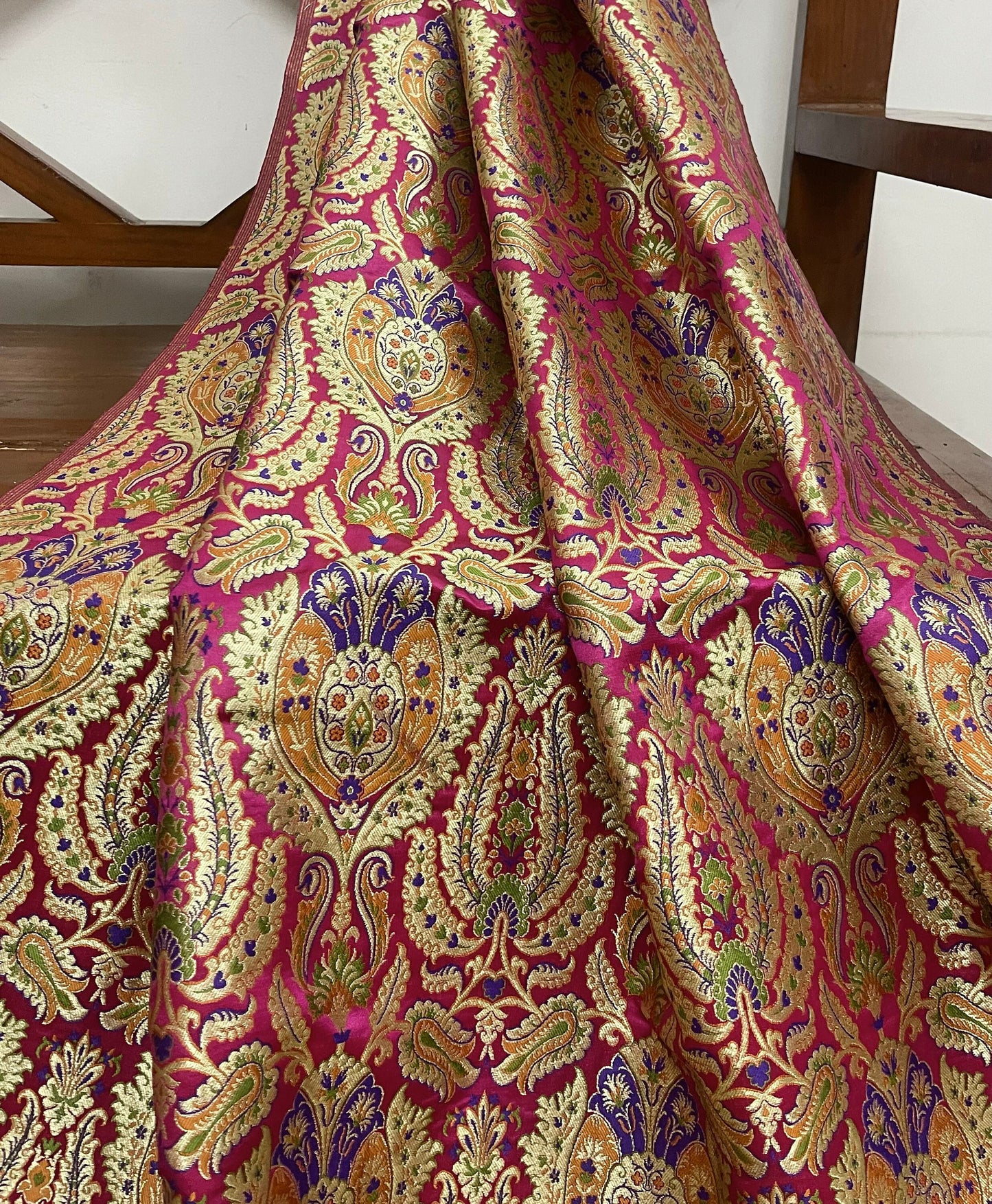 India Banarasi Brocade Fabric in Pink and Gold color, Multiple lengths will come in the continuous piece - NF346