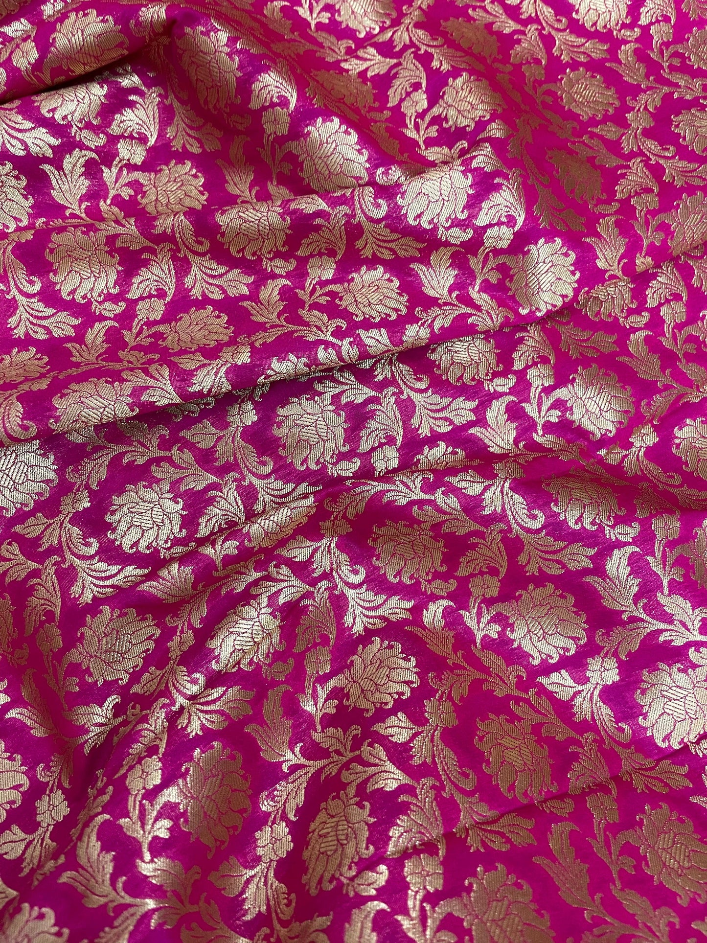 Indian Banarasi Brocade Fabric in Pink and Gold color, Multiple lengths will come in the continuous piece - NF204