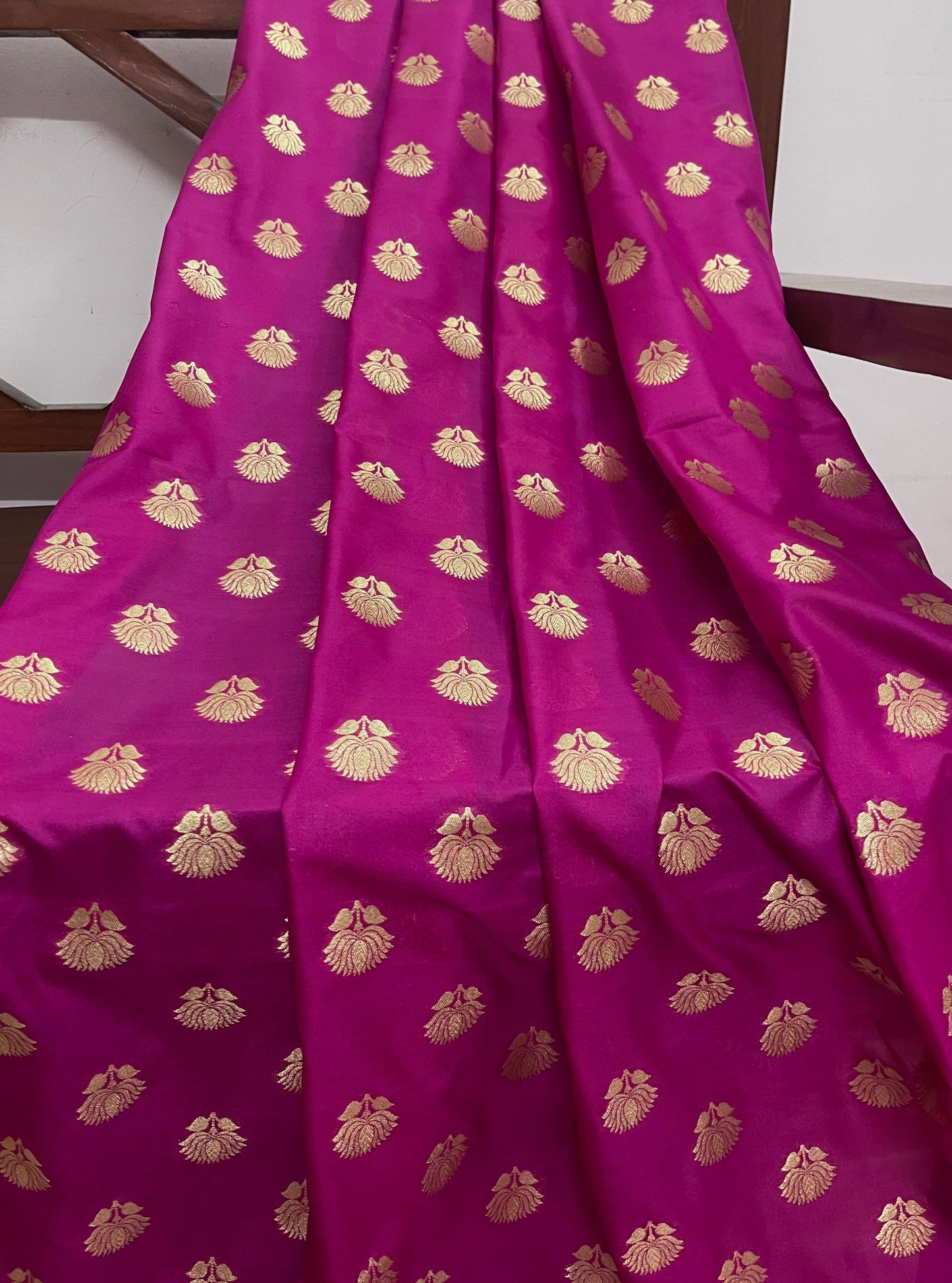 Indian Banarasi Brocade Fabric in Hot pink and Gold color, Multiple lengths will come in the continuous piece - NF379B