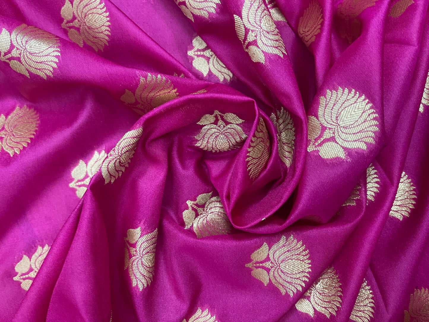 Indian Banarasi Brocade Fabric in Hot pink and Gold color, Multiple lengths will come in the continuous piece - NF379B