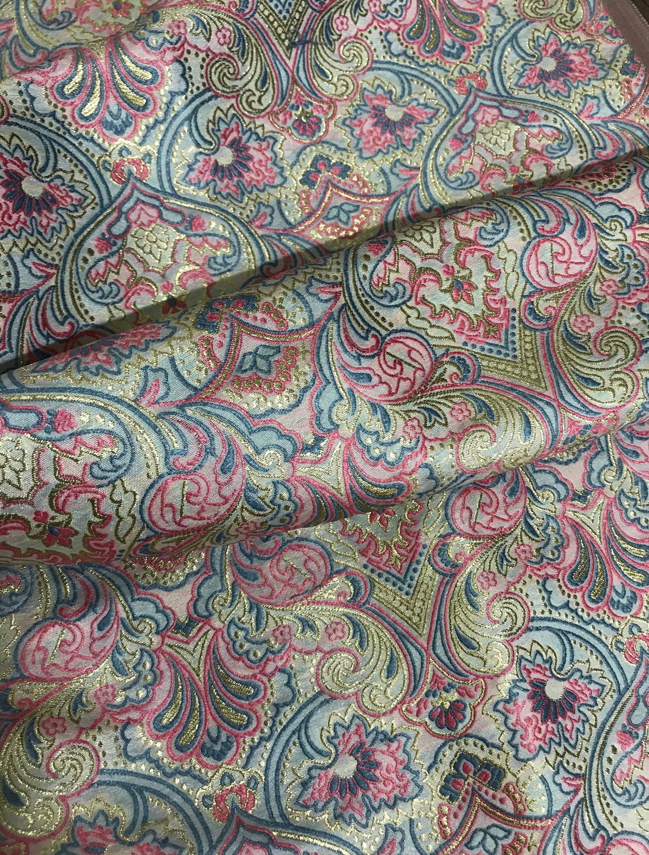 Indian Banarasi Brocade Fabric in Pink and Gold color, Multiple lengths will come in the continuous Piece - NF673